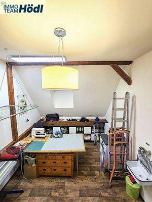 großzügiger Abstellraum mit Highlight