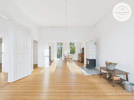 Wohn- und Essbereich