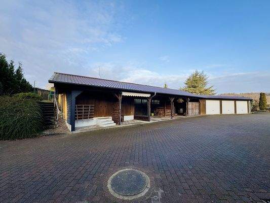 Garagen und Schuppen