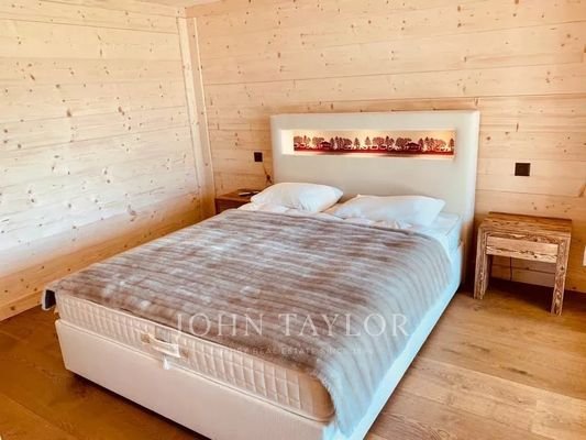Bedroom Wooden floor