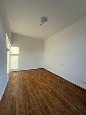 WhatsApp Image 2026-03-01 at 20.14.47 (8).jpeg