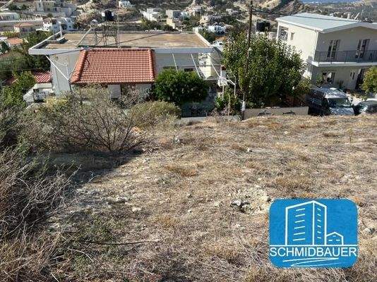 Kreta, Kamilari: Bebaubares Grundstück im Zentrum zu verkaufen