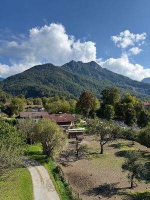 Bergausblick vom Wohnzimmer.jpeg