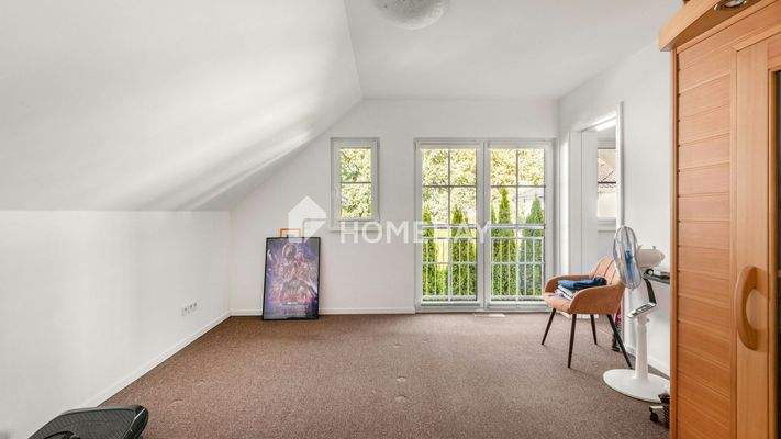 1. OG Elternschlafzimmer 1