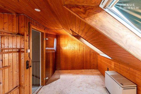 Dachgeschosszimmer 2