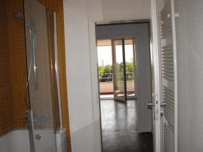 vom Bad Richtung Wohnbalkon