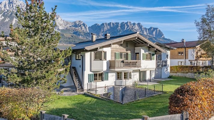 KITZIMMO-Mehrfamilienhaus in Toplage kaufen - Immobilien Ellmau Tirol.