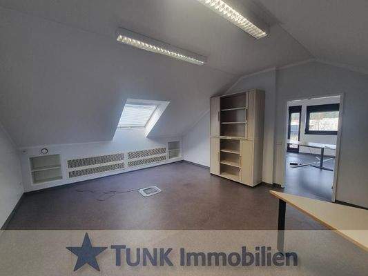 02 - Offener Büroraum Ansicht 2