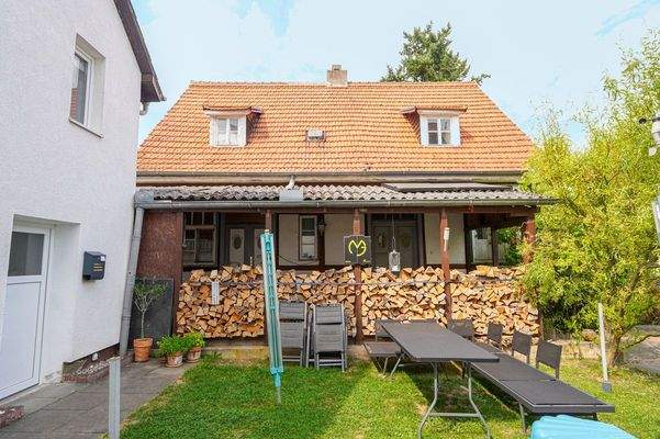 Vorderansicht Ein- bis Zeifamilienhaus