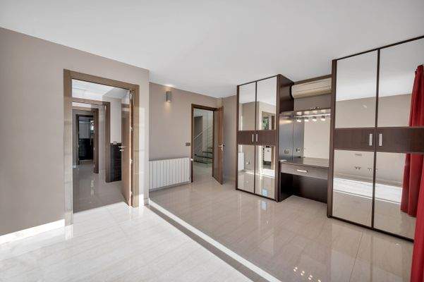 2nd Master bedroom in vilola in Costa d'en Blanes 4