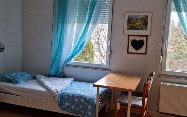 6 Zimmer mieten in Stuttgart WG Zimmer möbliert Zeitwohnen urbanbnb.jpeg