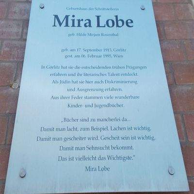 Gedenktafel Mira Lobe