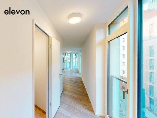 Flur zum Wohnbereich