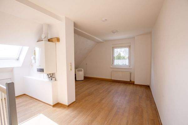 17 - Flur:offener Wohnbereich.jpg