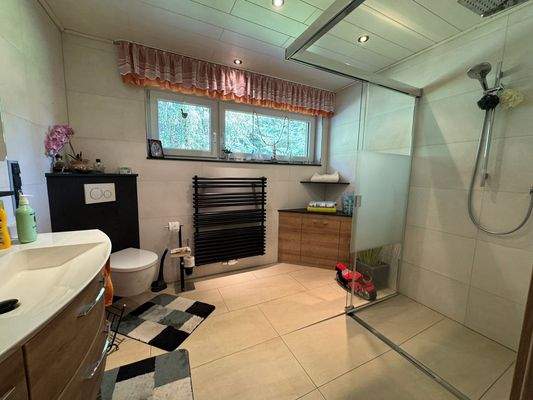 Badezimmer Erdgeschoss