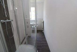 Beispiel Bad mit Dusche