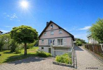 Haus-Lützellinden - Außenansicht  __ __
