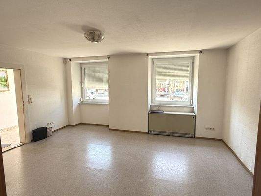 Wohnzimmer im EG- Wohnung