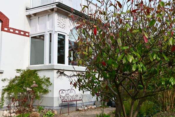 Vorgarten und Wintergarten