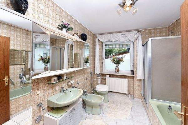 das Bad, Erdgeschoss