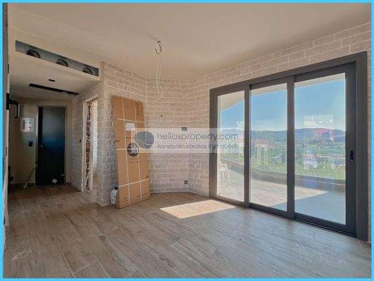 1917b2635ccd4c4990e50ed0e51a32e9-original