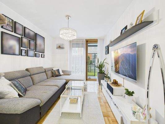 Wohn- und Essbereich 3