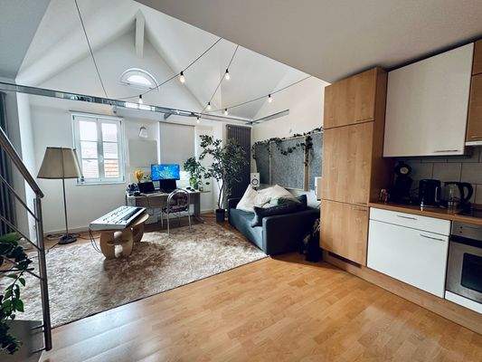 offener Wohnbereich und Küche 3. OG