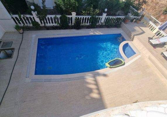 WhatsApp Image 2024-10-07 at 14.28.54 (1).jpeg