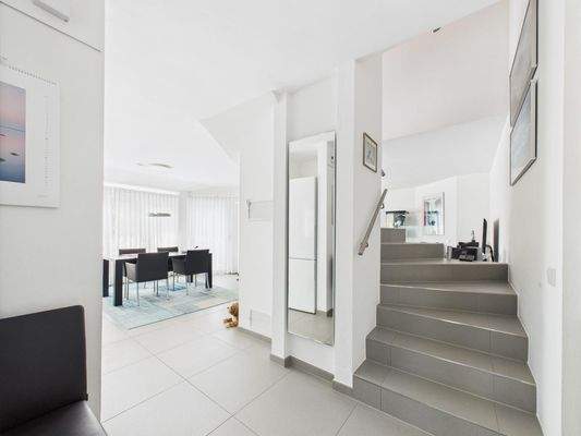 Blick Wohnen / Aufgang Dachgeschoss