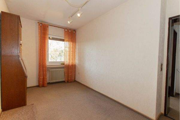 8. Kinder oder Arbeitszimmer 1