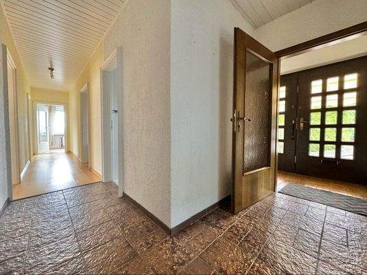 Einladender Eingangsbereich (EG)