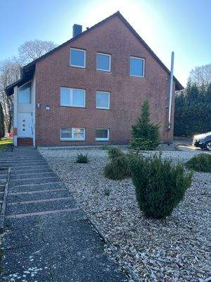 Frontansicht auf das Mehrfamilienhaus