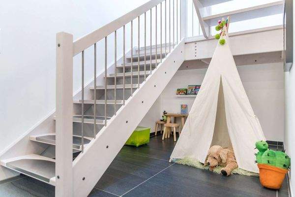 Beispiel Diele mit Treppe (17)