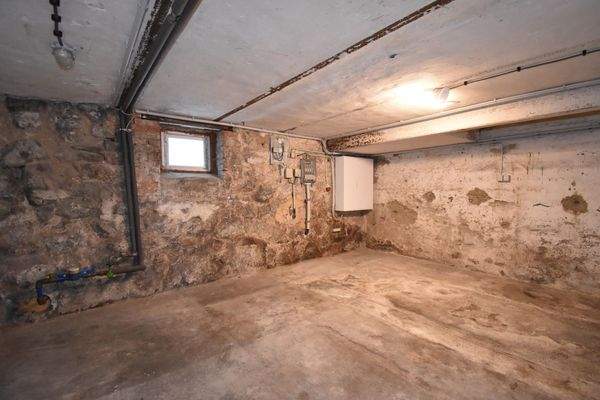 33 Hausanschlussraum.JPG