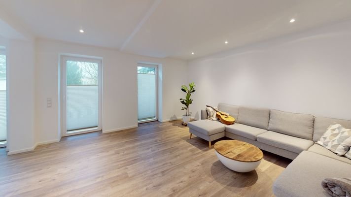 H1 Wohnzimmer.. EG