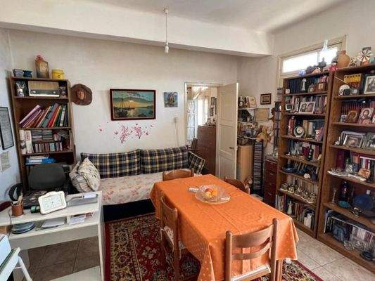 Kreta, Kritsa: Großes Gebäude im Dorfzentrum, ideal für gewerbliche und Wohnnutzung