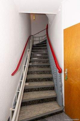 Aufgang in 1. OG