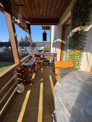 Teilansicht vom Balkon