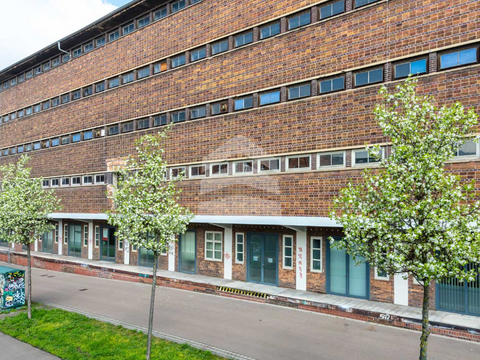 Leipzig Halle, Leipzig Hallenfläche