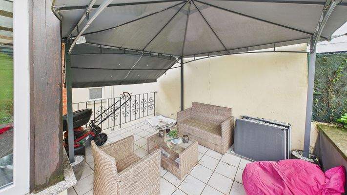 CAM01984G0-PR0520-STILL013