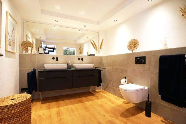 19_Badezimmeransicht I im OG