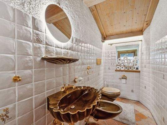 Bad und Gäste-WC OG_2