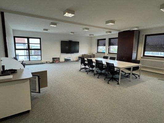 Besprechungsraum OG