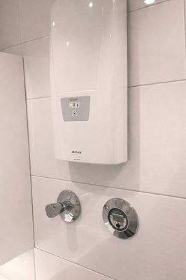 Elektronischer Durchlauferhitzer 