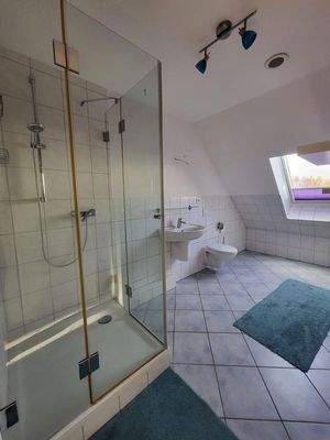 Badezimmer Dachgeschoss