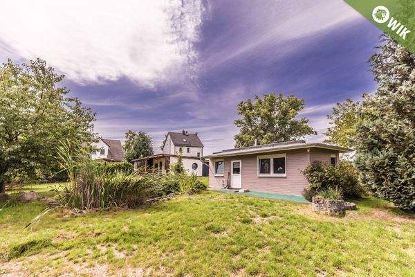 GRÜN-RUHIG-CÖLLNITZ...