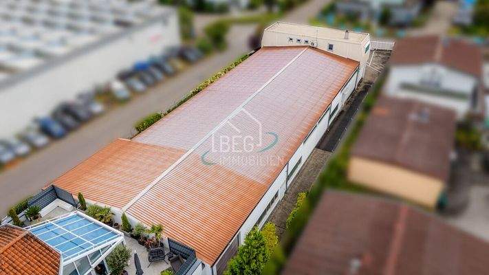 Gebäude 3 seitlich oben