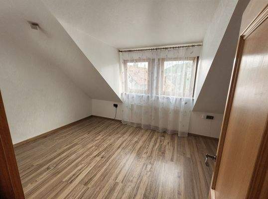 Wohnzimmer/Kinderzimmer 