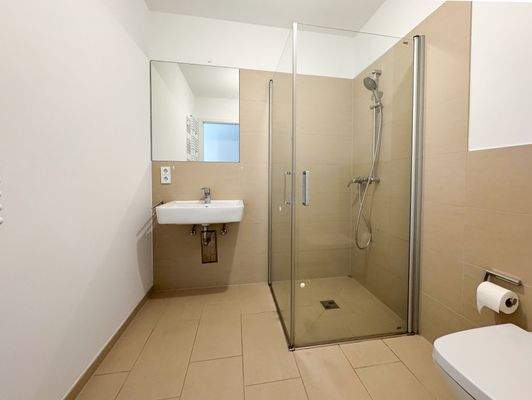 Beispielbild: Duschbad