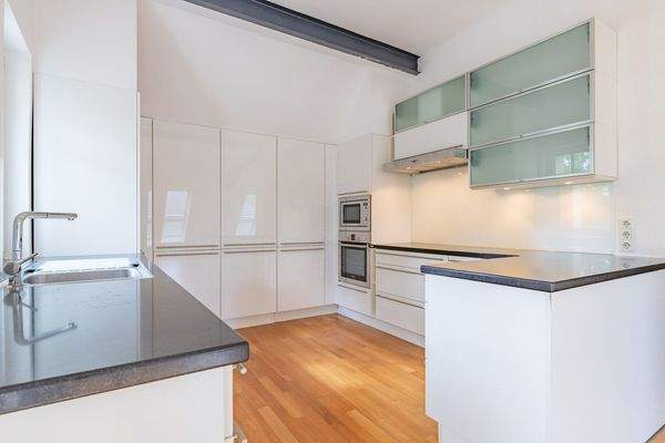 Küche im Dachgeschoss